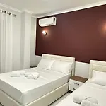 Liel Hotel