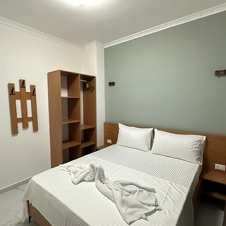 Liel Hotel 3*