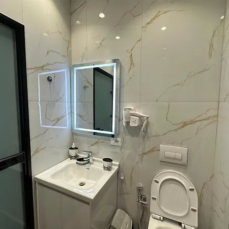 Liel Hotel 3*