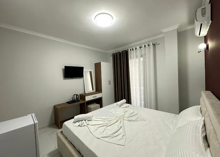 Liel Hotel 3*