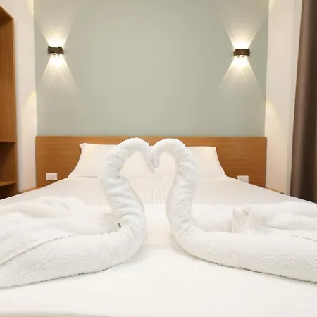 Liel Hotel 3*